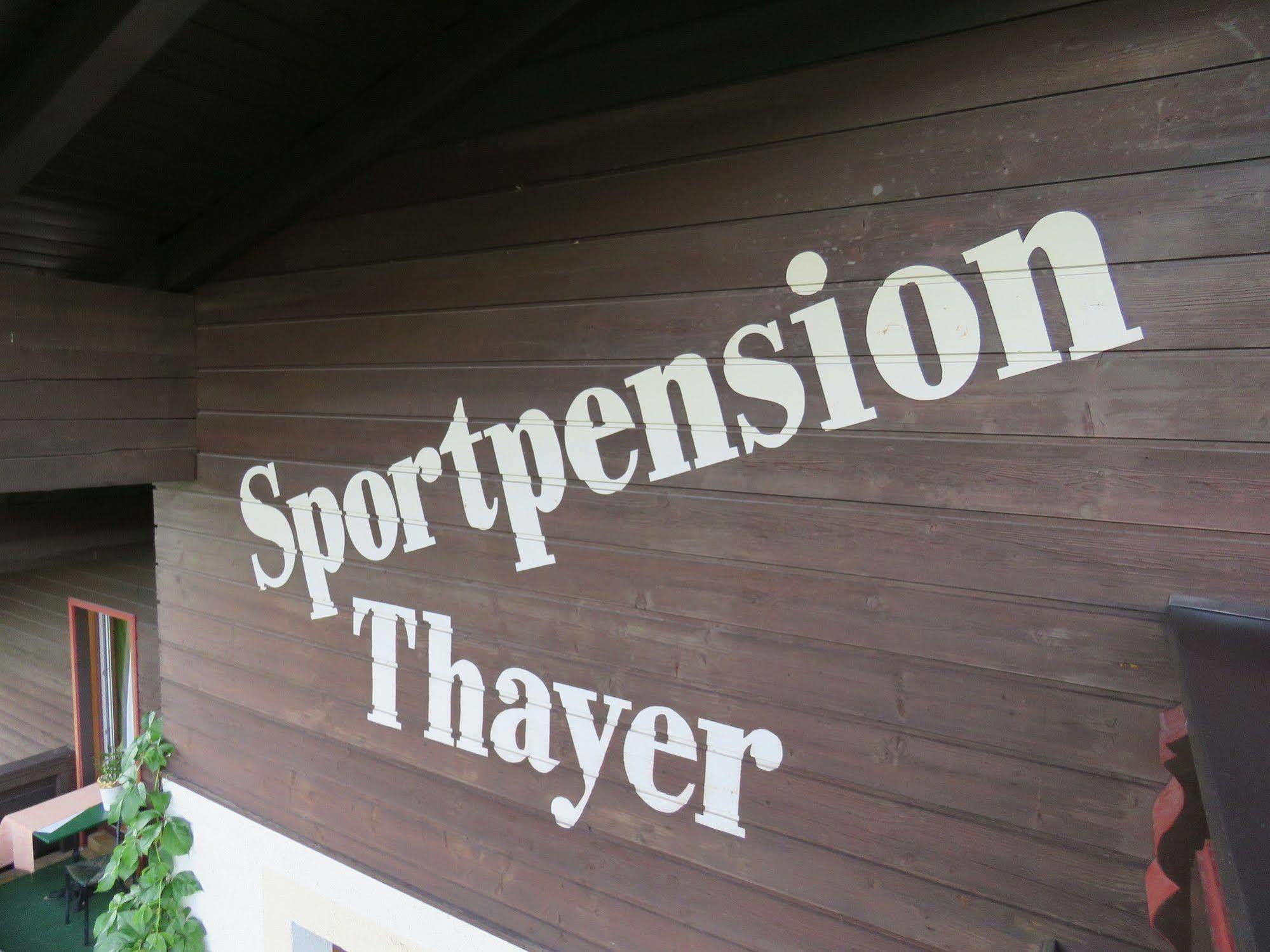 Hotel Sportpension Thayer Piesendorf Exterior foto